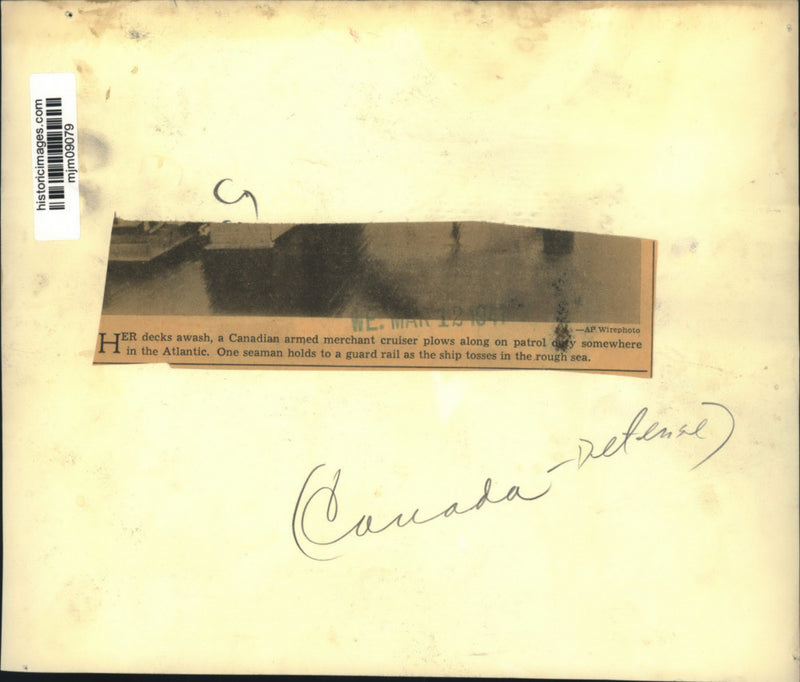 Load image into Gallery viewer, 1941 Press Photo Canadian armed merchant cruiser on patrol in the Atlantic
