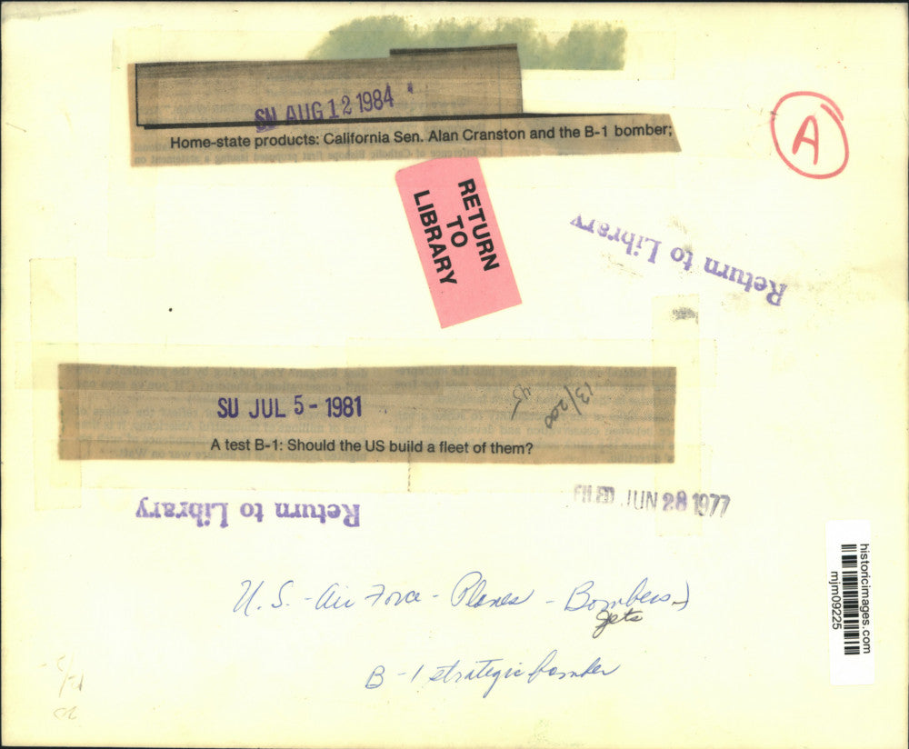 1977 Press Photo United States Air Force, B-1 Strategic Bomber Jet Plane