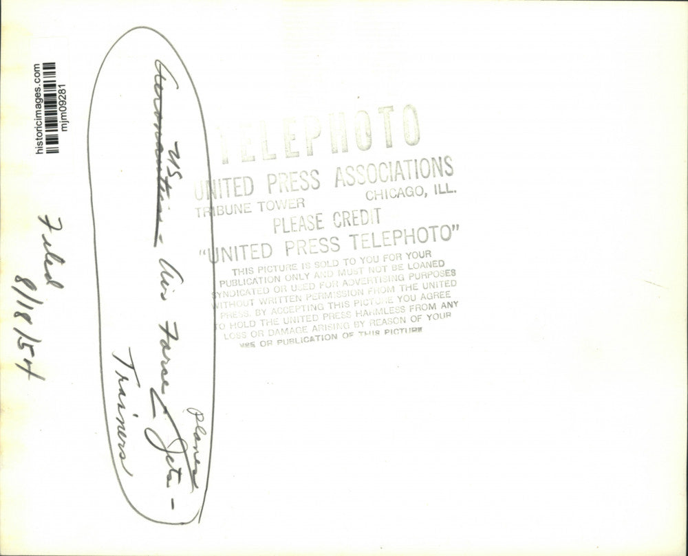 1954 Press Photo Test Pilot Ray Morris Tests a Two-Seat Jet Trainer, Los Angeles