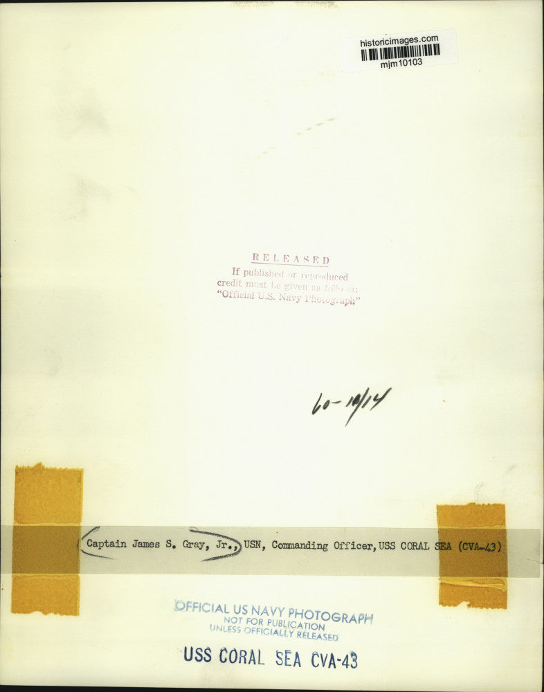 1960 Press Photo Capt James S. Gray, Jr, USN, Commanding Officer USS Coral Sea