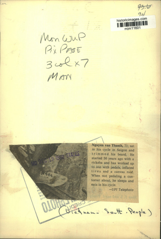 1966 Press Photo Nguyen van Thanth sat in his cycle in Saigon. - mjm11601