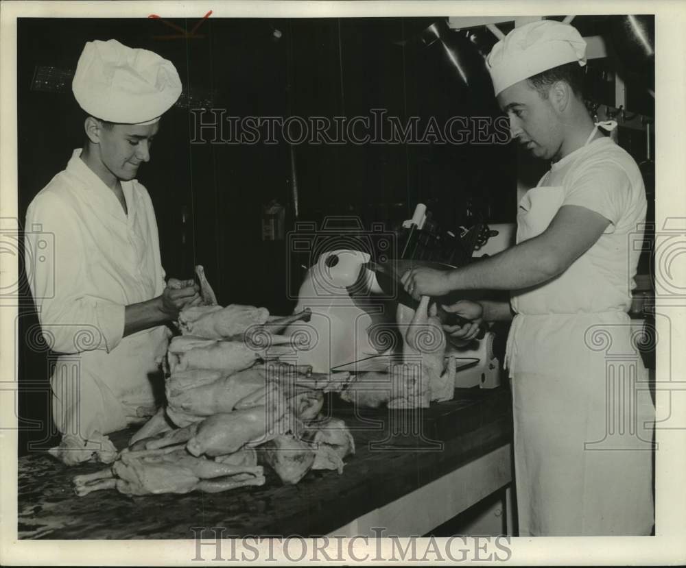 1954 Press Photo Chicken Is Prepared By Gordon Martin At Camp McCoy - mjm12691- Historic Images