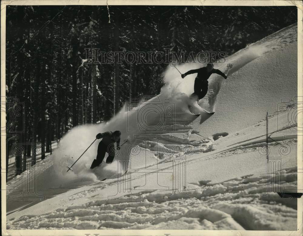 1940 Press Photo Skiers at Yosemite National Park - mjo00524- Historic Images