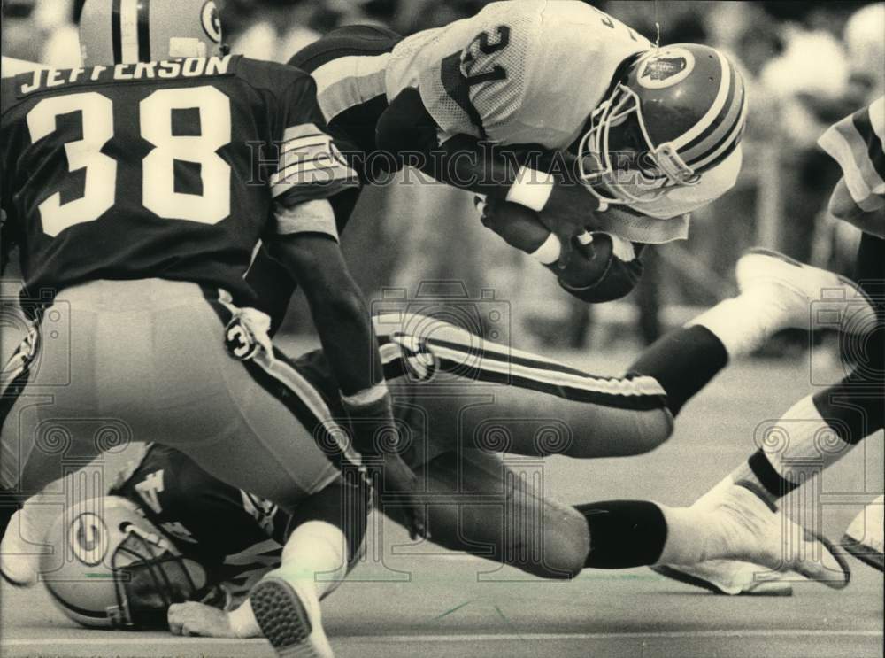 1988 Press Photo Green Bay Packers players in football game - mjo00535- Historic Images