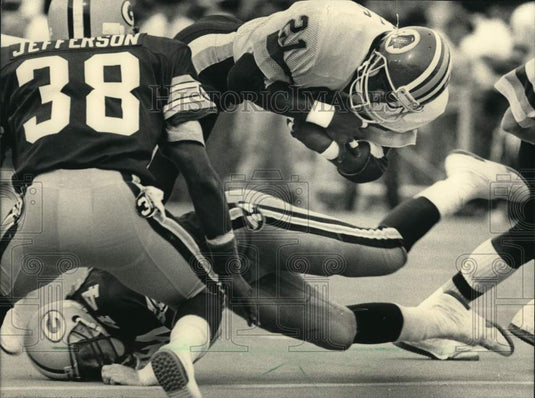 1988 Press Photo Green Bay Packers players in football game - mjo00535- Historic Images