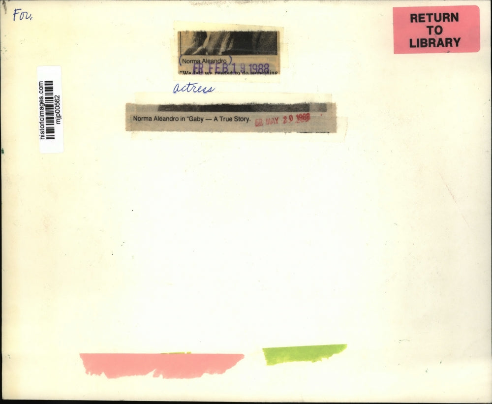 1988 Press Photo Norma Aleandro in "Gaby - A True Story" - mjp00562