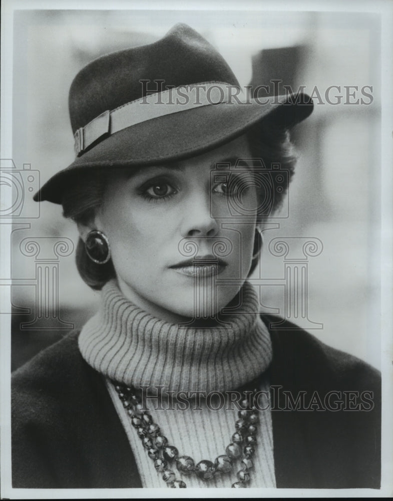 1984 Press Photo Bess Armstrong in &quot;Lace&quot; - mjp02771- Historic Images