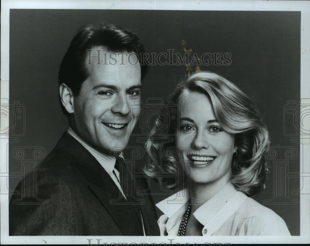 1985 Press Photo Cybill Shepherd and Bruce Willis in &quot;Moonlighting&quot; - mjp03335- Historic Images