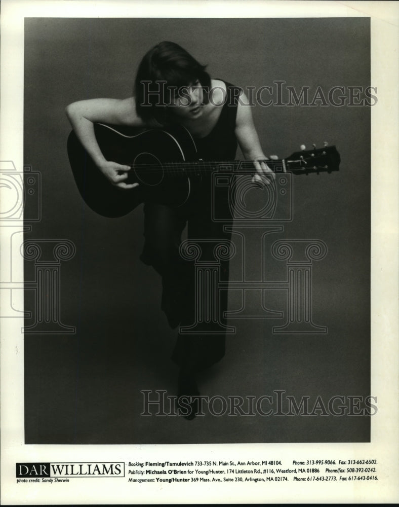 1994 Press Photo Singer and guitar player Dar Williams - mjp03656- Historic Images