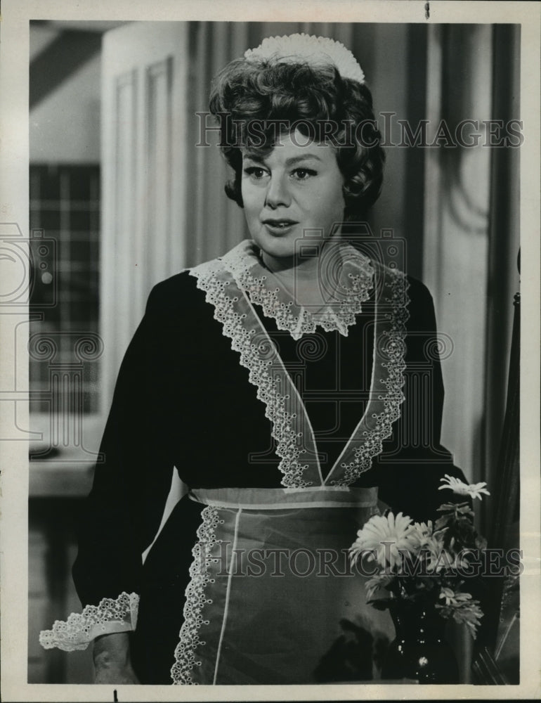 1966 Press Photo Shelley Winters, actress - mjp03701- Historic Images