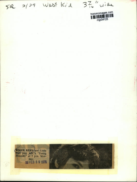 1976 Press Photo Linda Purl and Roger Kern in "The Young Pioneers" - mjp04125