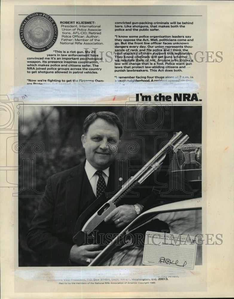 1986 Press Photo Robert B. Kliesmet in NRA ad. - mjp04249