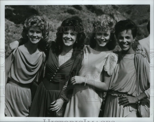 1985 Press Photo Leah Ayres, Sheree Wilson and Shari Belafonte-Harper in Velvet.- Historic Images