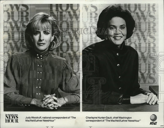 1993 Press Photo Judy Woodruff & Charlayne Hunter-Gault on MacNeil/Lehrer News- Historic Images
