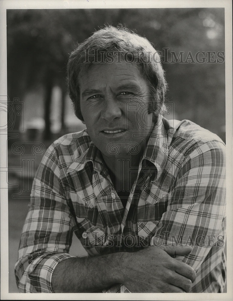 1977 Press Photo Bert Kramer in The Fitzpatricks. - mjp04895