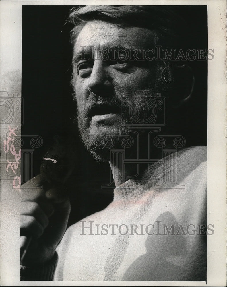 1973 Press Photo Rod McKuen, poet, singer and composer. - mjp05212- Historic Images