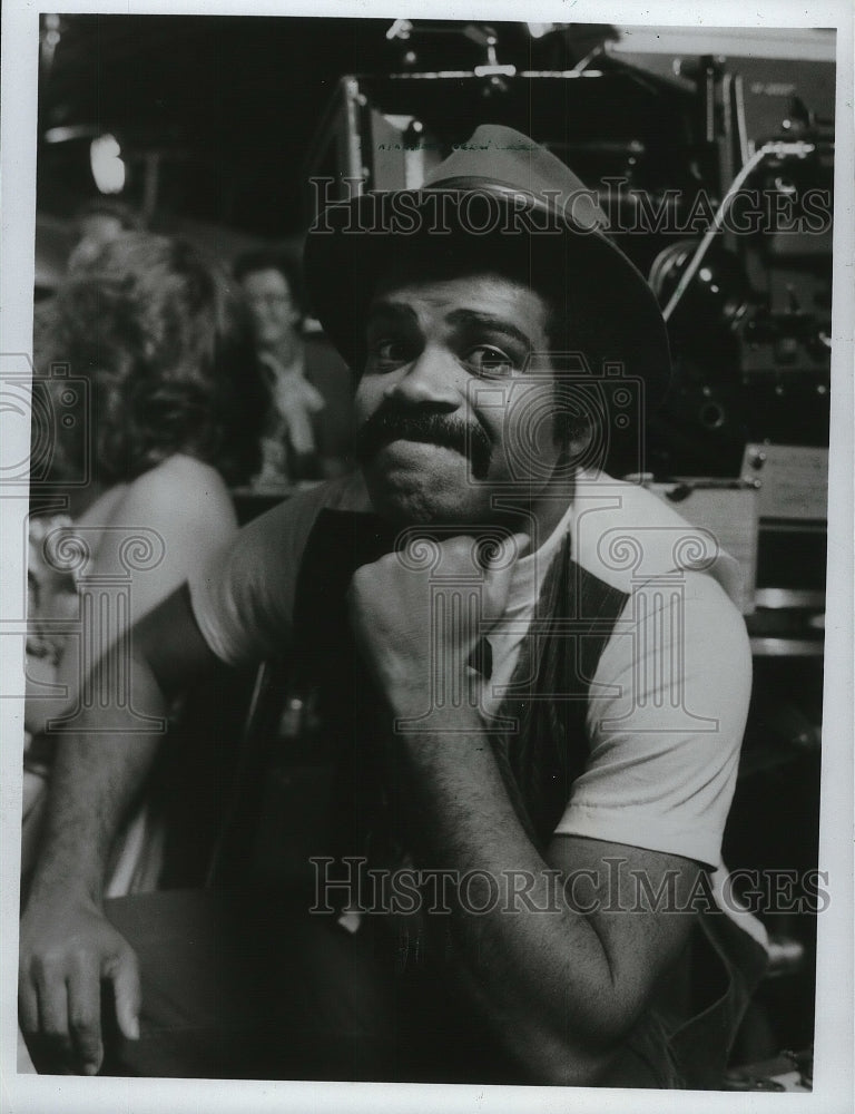 1982 Press Photo Ted Lang stars on The Love Boat. - mjp05468- Historic Images