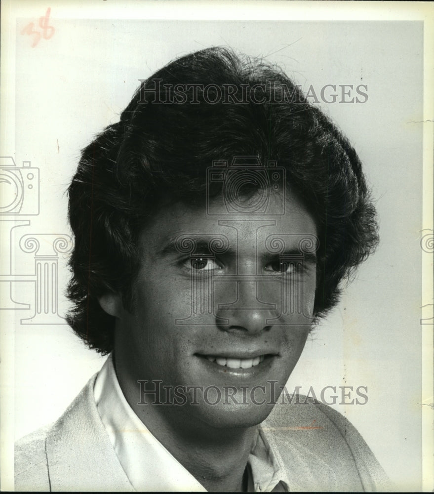 1980 Press Photo Lorenzo Lamas stars in California Fever, on CBS. - mjp06081- Historic Images