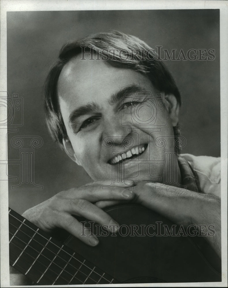1990 Press Photo Mud River Lee, folk singer. - mjp06500- Historic Images