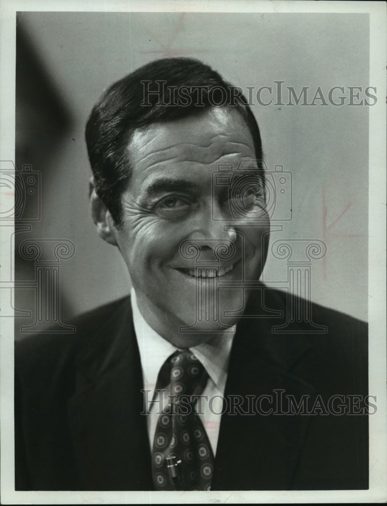 1971 Press Photo Jack Barry, host of The Reel Game, on ABC. - mjp06642- Historic Images