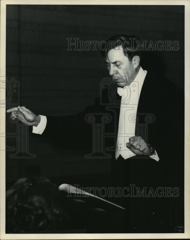 1972 Press Photo Edmund Zielinski, Milwaukee Conductor - mjp07121- Historic Images