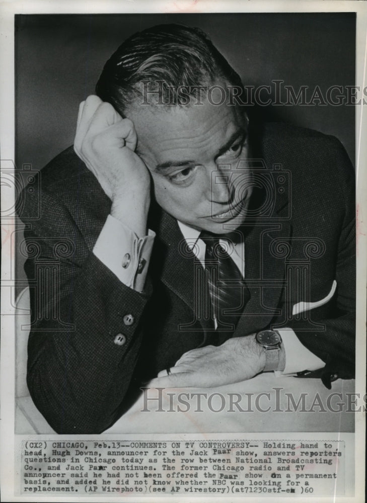 1960 Press Photo Hugh Downs Interviewed in Chicago for Jack Paar Show, NBC TV- Historic Images
