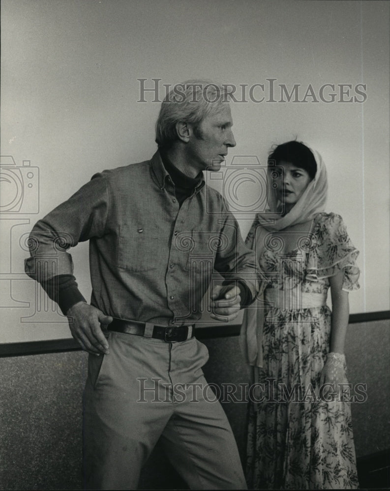 1989 Press Photo Tom Blair &amp; Kristine Thatcher on set of Streetcar Named Desire.- Historic Images