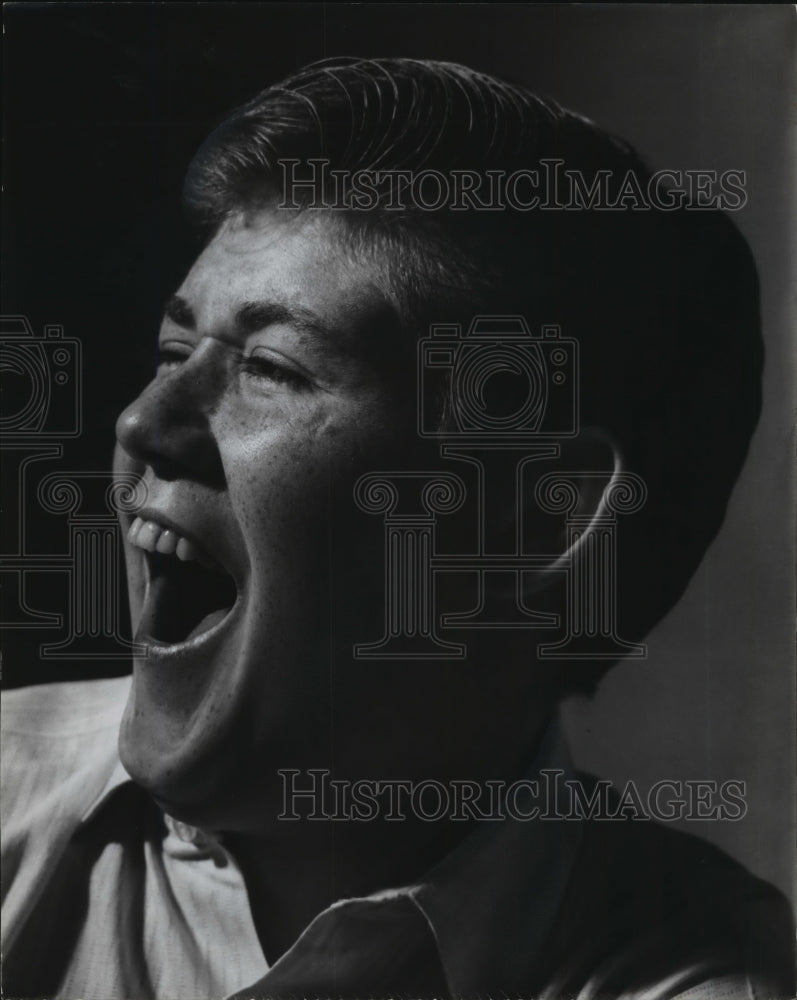 1963 Press Photo Wayne Newton, Singer - mjp11069- Historic Images