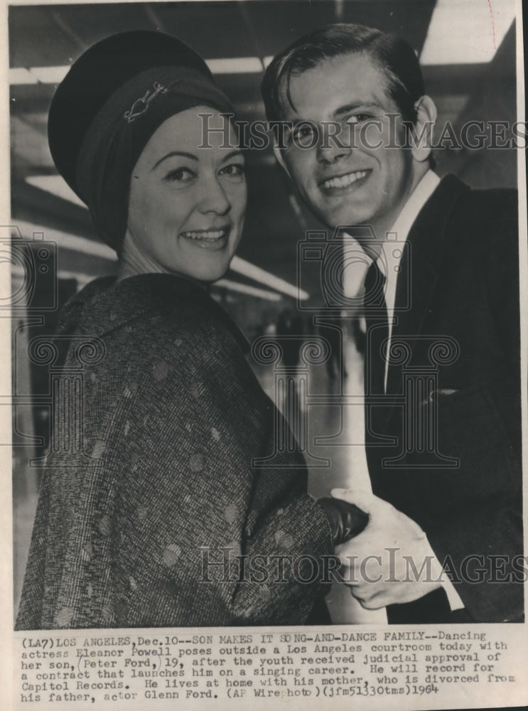 1964 Press Photo Dancing actress Eleanor Powell and son Peter Ford, Los Angeles- Historic Images