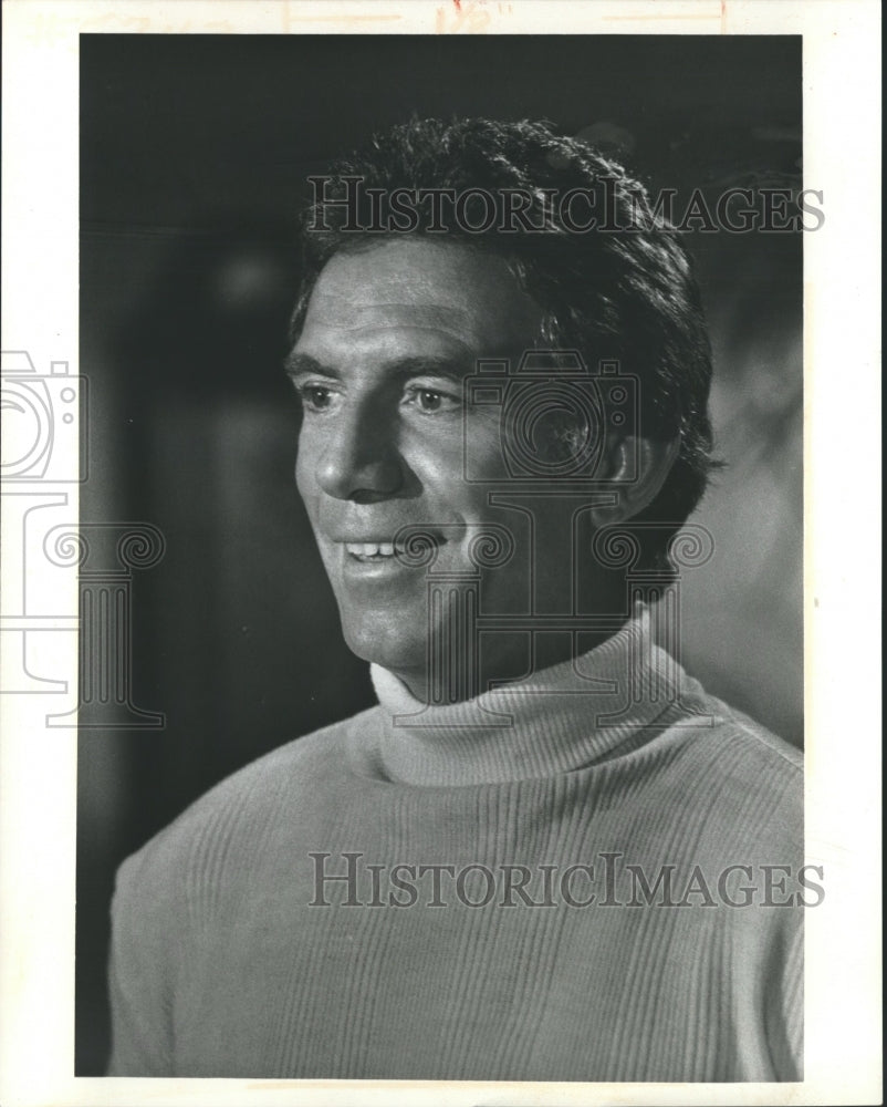 1975 Press Photo Tony Franciosa, actor, in &quot;Matt Helm&quot; - mjp13672- Historic Images