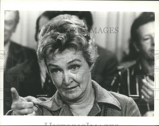 1973 Press Photo Actress Nina Foch, in TV's "Owen Marshall, Counselor at Law."- Historic Images