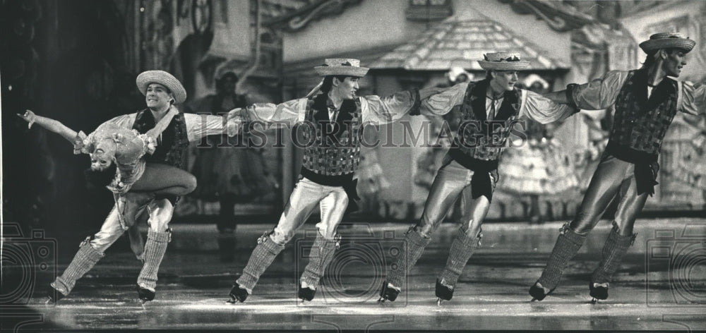 1988 Press Photo Skaters in Walt Disney&#39;s Magic Kingdom on Ice, Wisconsin- Historic Images