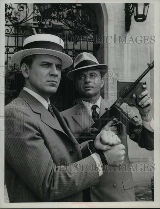 1974 Press Photo Robert Fozworth in "The FBI vs. Alvin Karpis, Public Enemy