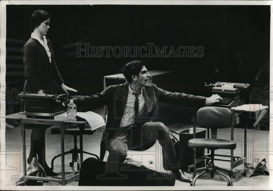 1964 Press Photo The Typist in Will You... Marry Me? at Fred Miller theater- Historic Images