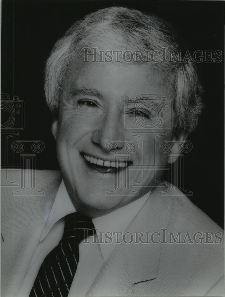 1982 Press Photo Merv Griffin, TV personality and host. - mjp15997- Historic Images