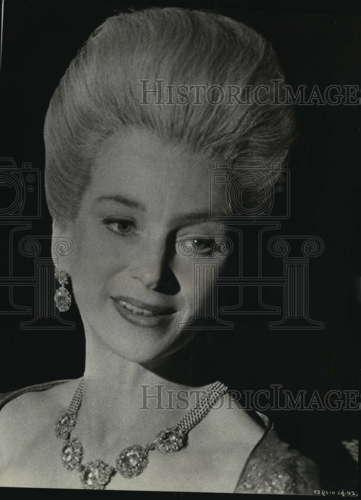 1964 Press Photo Joan Greenwood as Lady Bellaston in "Tom Jones" - mjp16278- Historic Images
