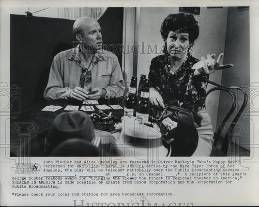 1975 Press Photo John Fiedler and Alice Ghostley play cards in Who's Happy Now?- Historic Images
