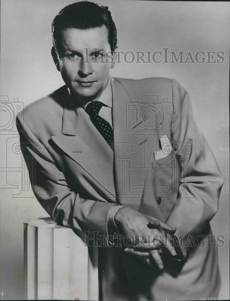 1959 Press Photo Tenor Robert Rounseville- Historic Images