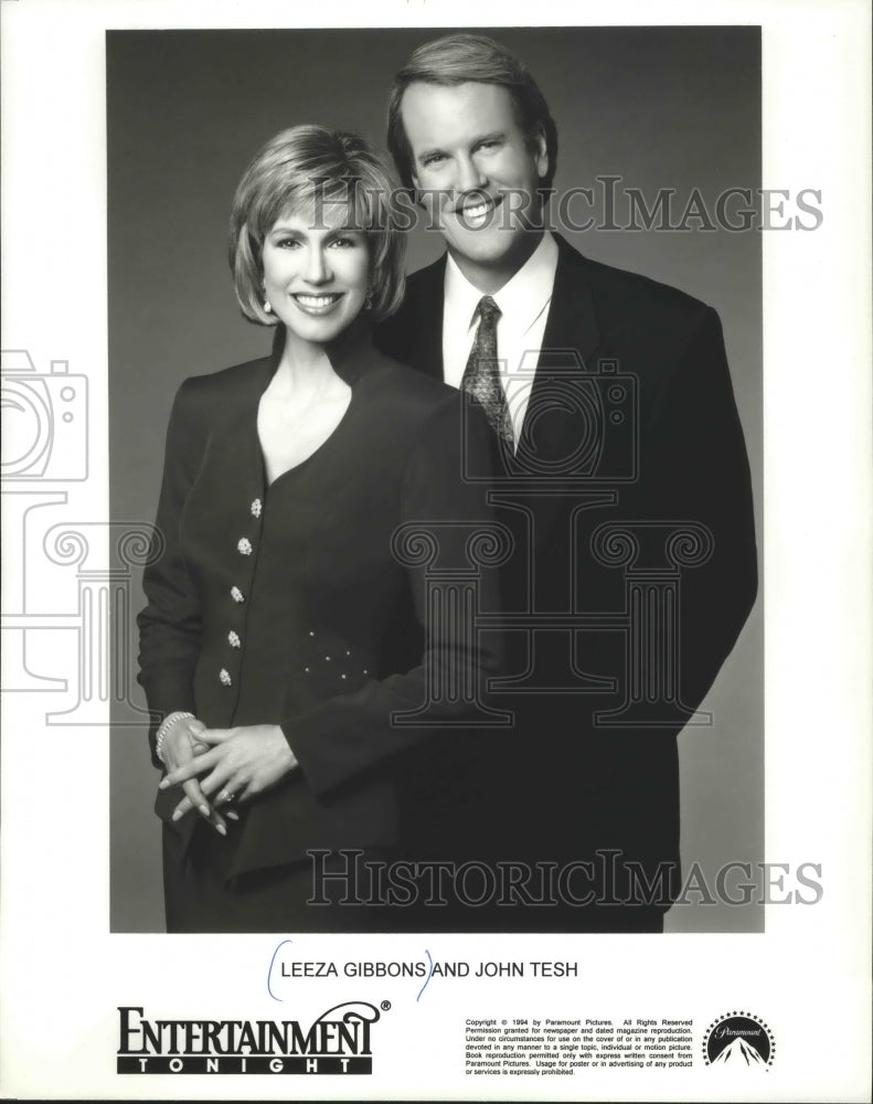1994 Press Photo Leeza Gibbons With John Tesh on Entertainment Tonight- Historic Images