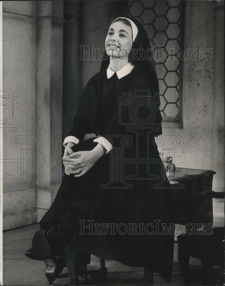 1964 Press Photo Barbara Meister In 'The Sound Of Music' At Pabst Theater- Historic Images