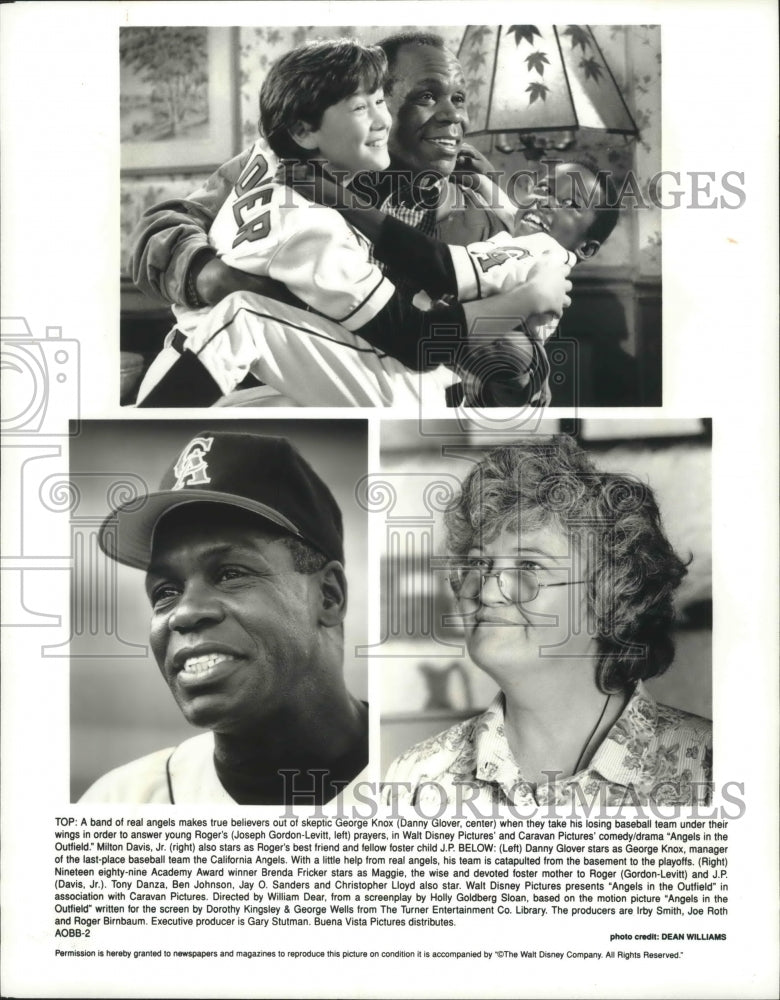 1994 Press Photo Danny Glover and Joseph Gordon-Levitt in Angels in the Outfield- Historic Images