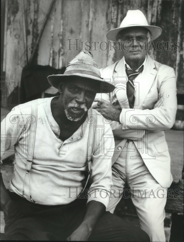 1987 Press Photo Actor Louis Gossett Junior With Co-Star - mjp19673- Historic Images