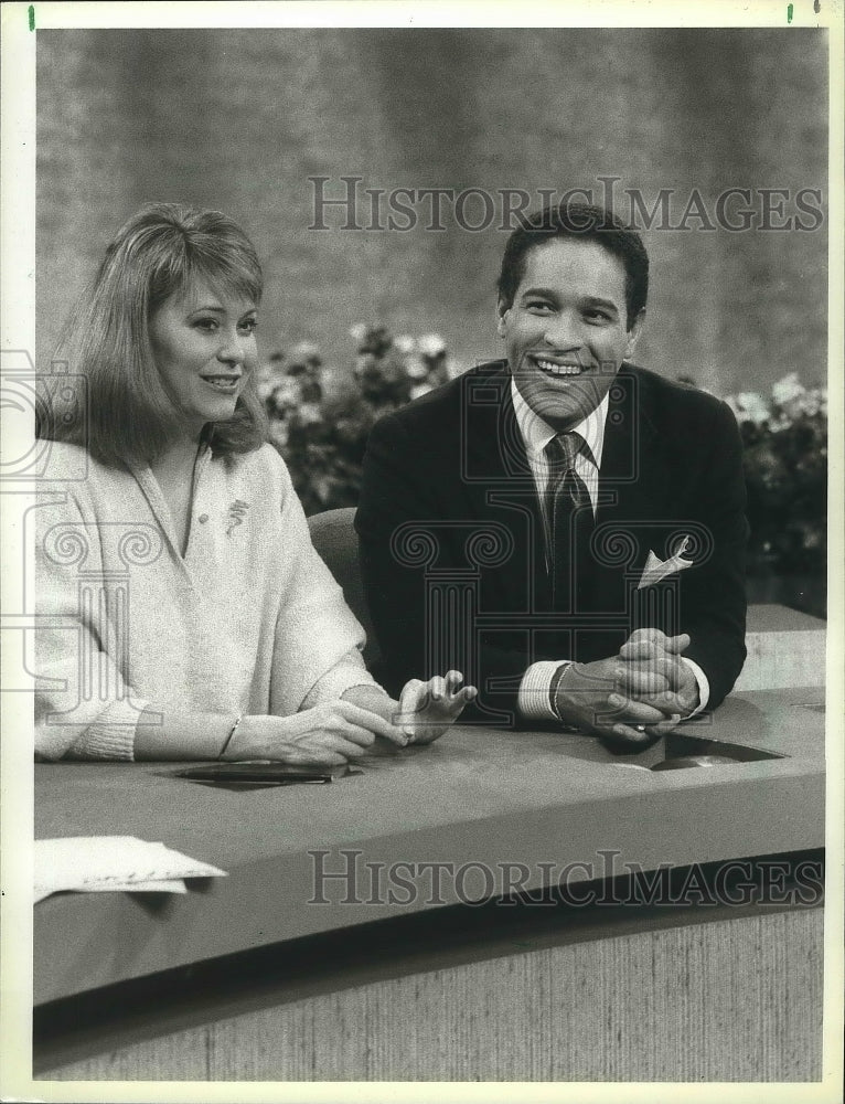 1984 Press Photo Anchors Bryant Gumbel and Jane Pauley In NBC News 'Today'