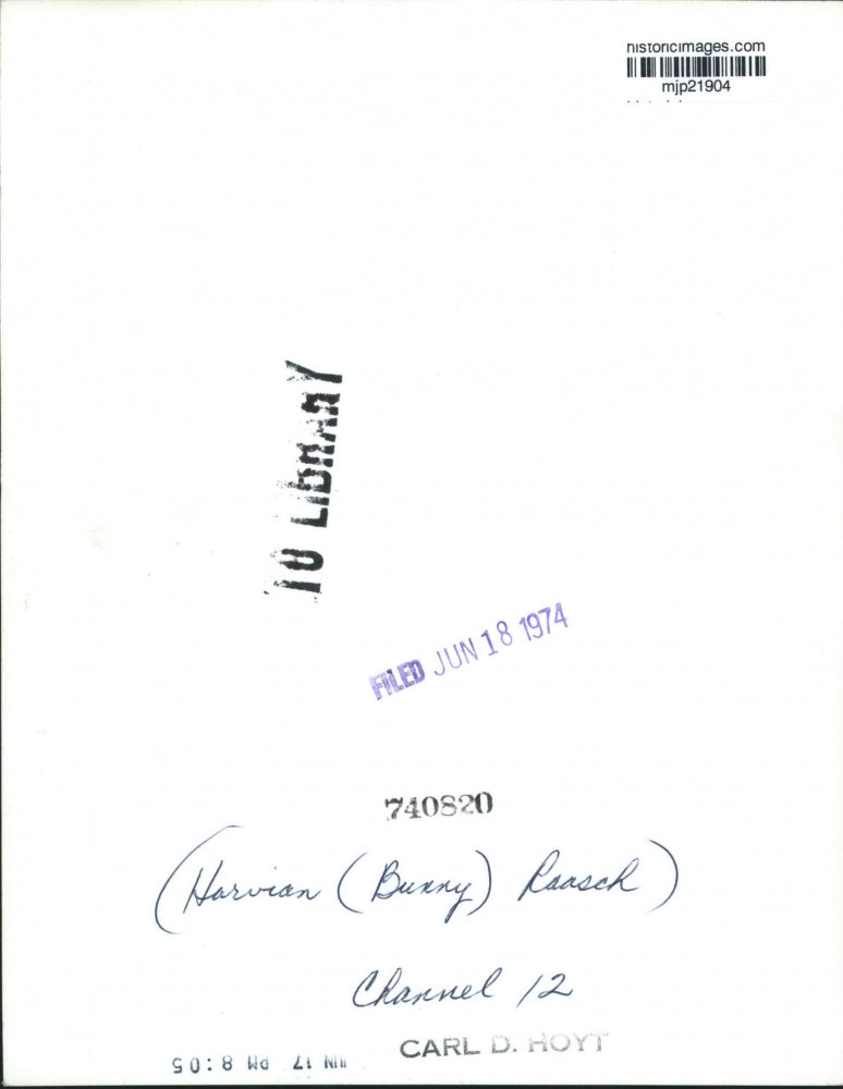 1974 Press Photo Harvian "Bunny" Raasch" Milwaukee Journal TV personality