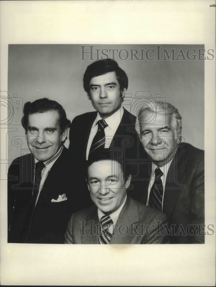 1979 Press Photo Dan Rather &amp; cast of &quot;60 Minutes&quot; - mjp22237