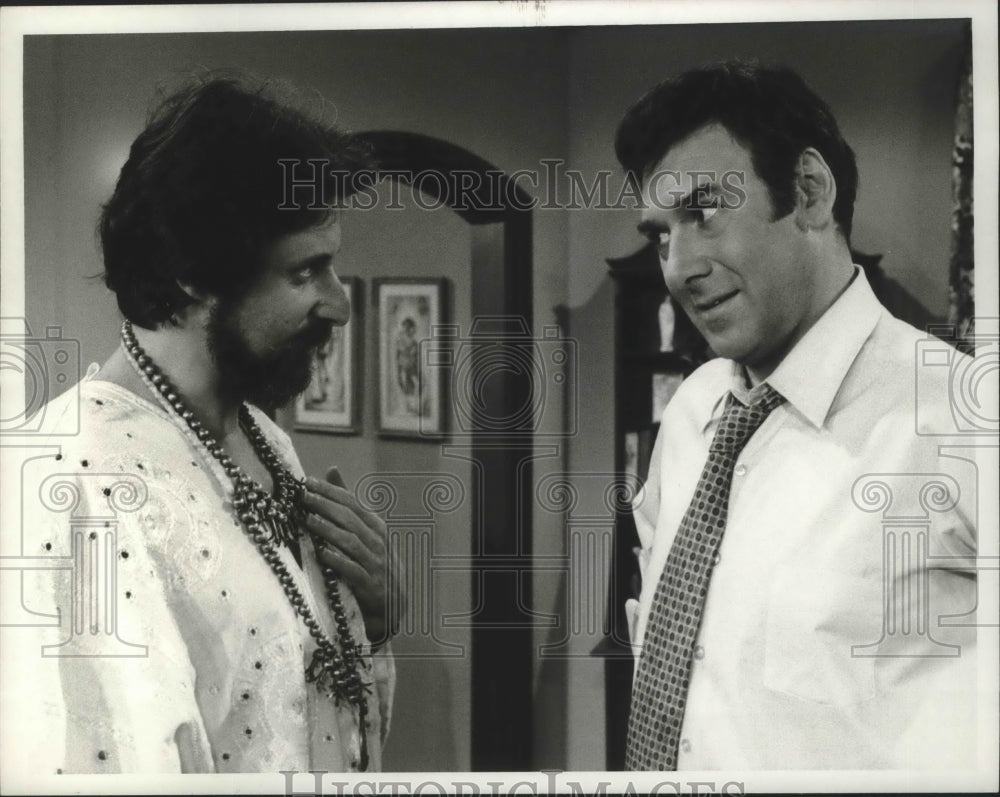 1974 Press Photo Joseph Mascolo And Burt Heyman Star In CBS&#39; &#39;Dominic&#39;s Dream&#39;- Historic Images