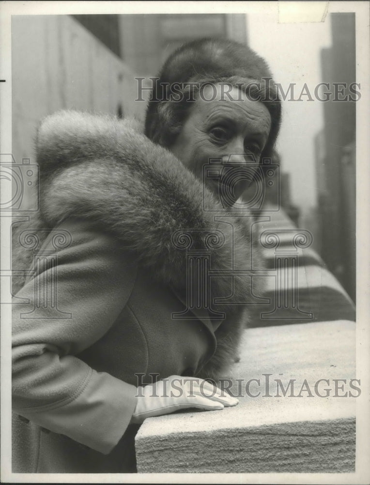 1973 Press Photo Mildred Natwick in scene from &quot;The Snoop Sisters&quot;- Historic Images