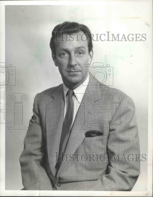 1953 Press Photo Actor John Newland Stars In WTMJ-TV's 'What about Christmas?'- Historic Images