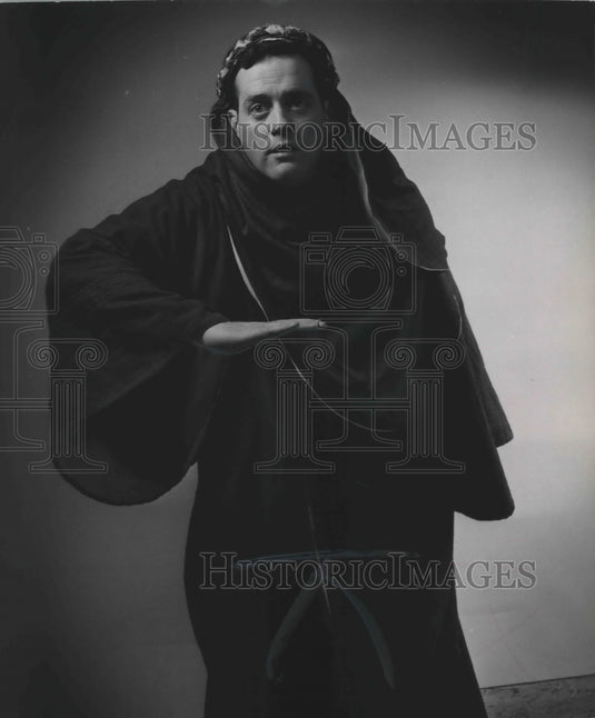 1950 Press Photo Milwaukee Singer Marvin Moran As Red Shadow In The Desert Song- Historic Images