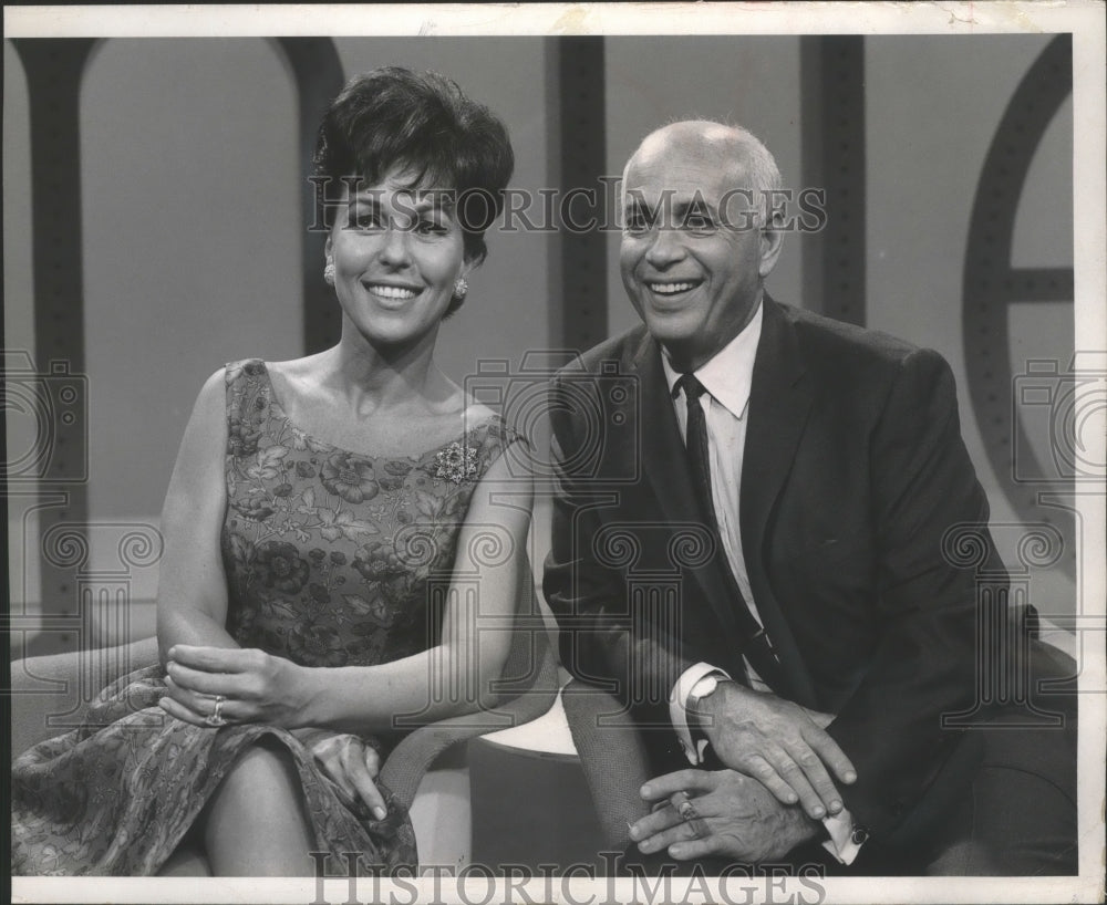 1966 Press Photo Bess Myerson and Allen Funt on "Candid Camera"- Historic Images